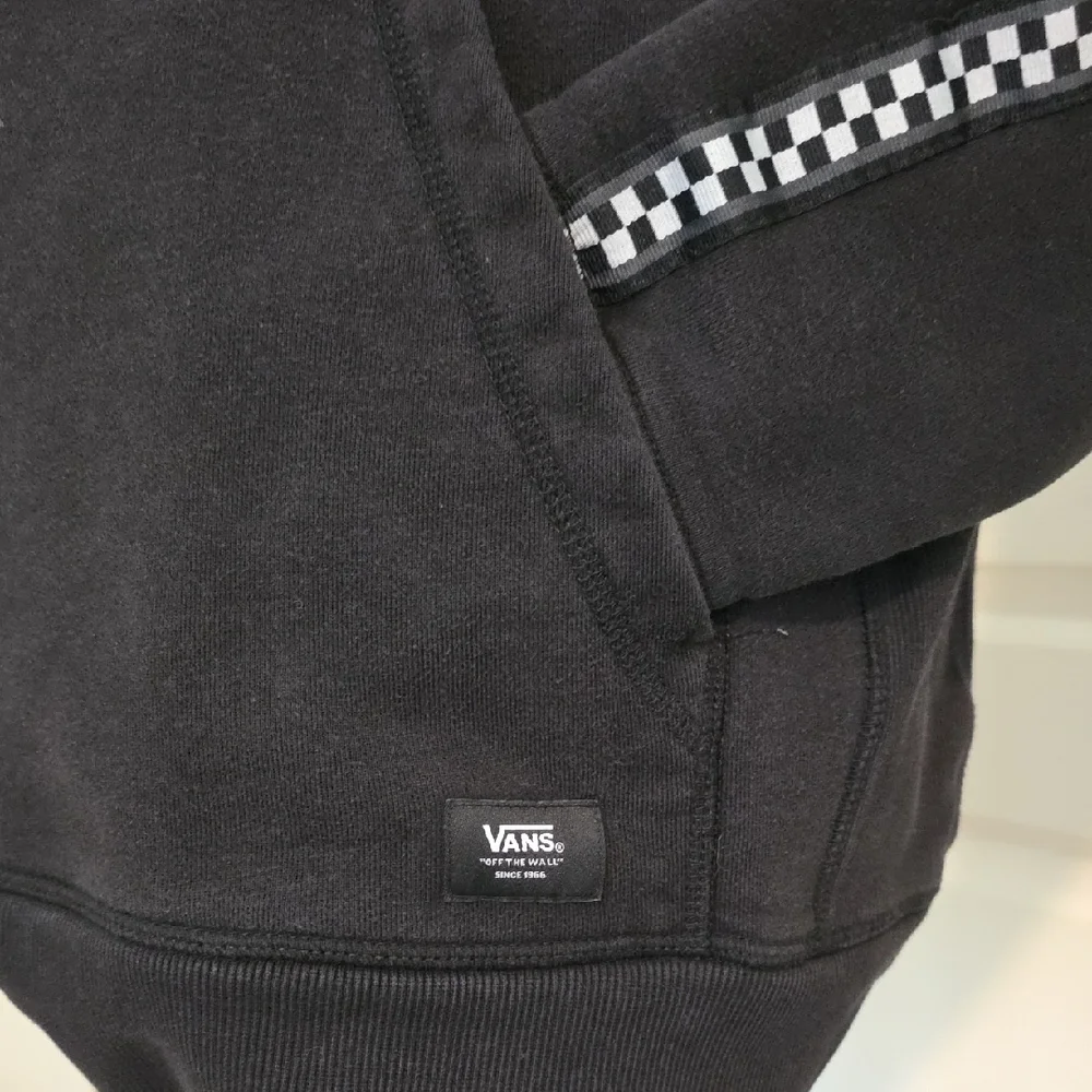 Vans Black Hoodie with Checkered Detail - Picture 4 of 4